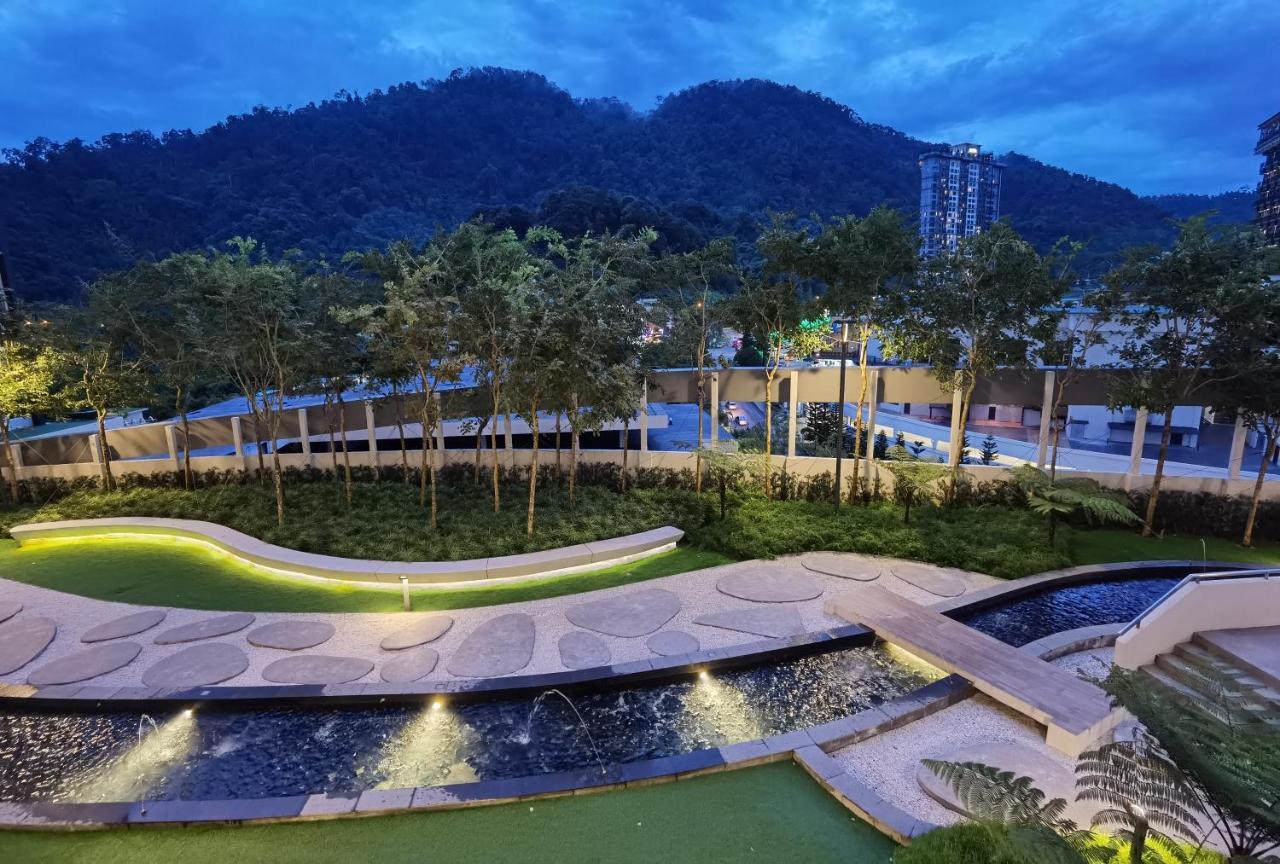 Windmill Upon Hills Luxurious Sky Villa 360 Sky Pool Heated Pool Mountainous Genting View Genting Highland By Heritage 云顶高原 外观 照片