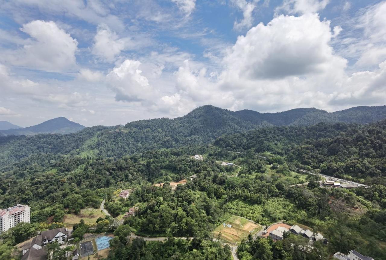Windmill Upon Hills Luxurious Sky Villa 360 Sky Pool Heated Pool Mountainous Genting View Genting Highland By Heritage 云顶高原 外观 照片