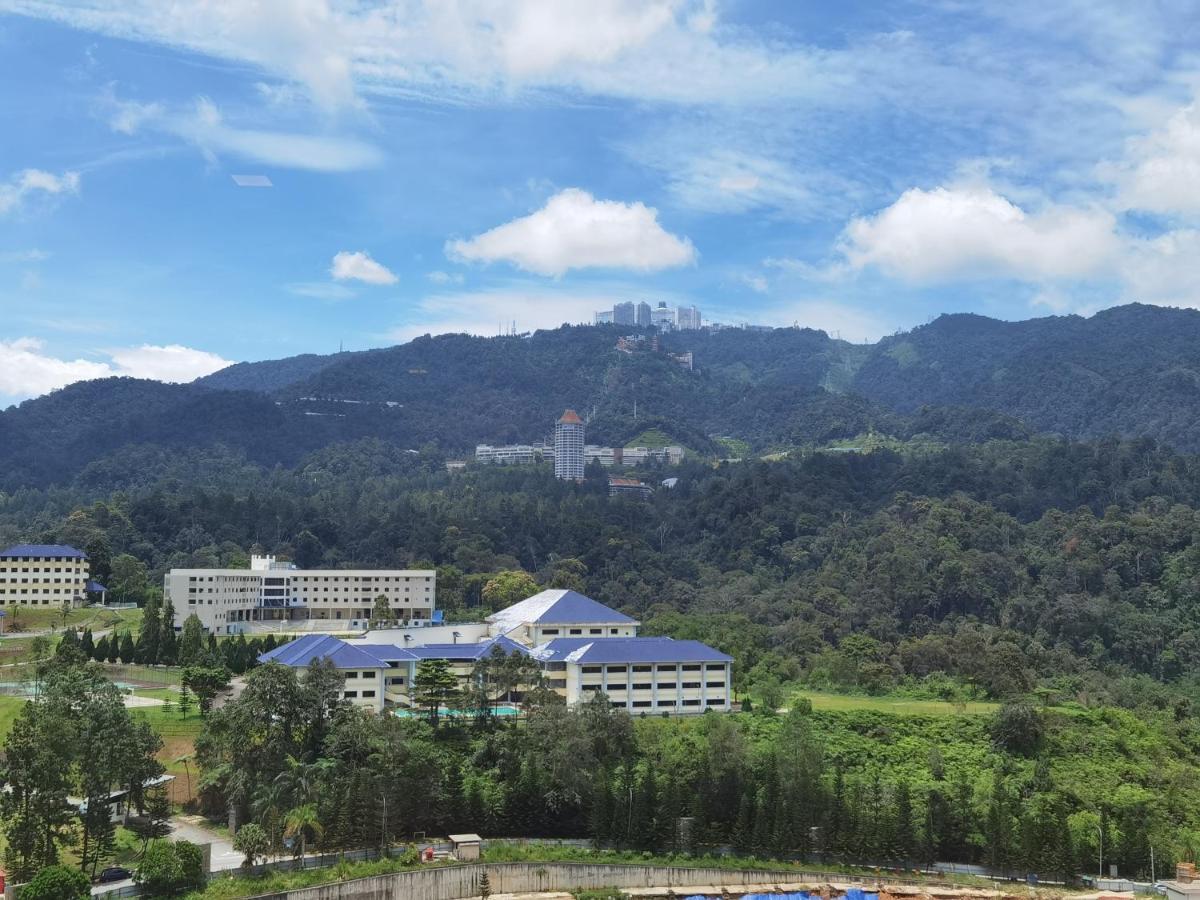 Windmill Upon Hills Luxurious Sky Villa 360 Sky Pool Heated Pool Mountainous Genting View Genting Highland By Heritage 云顶高原 外观 照片