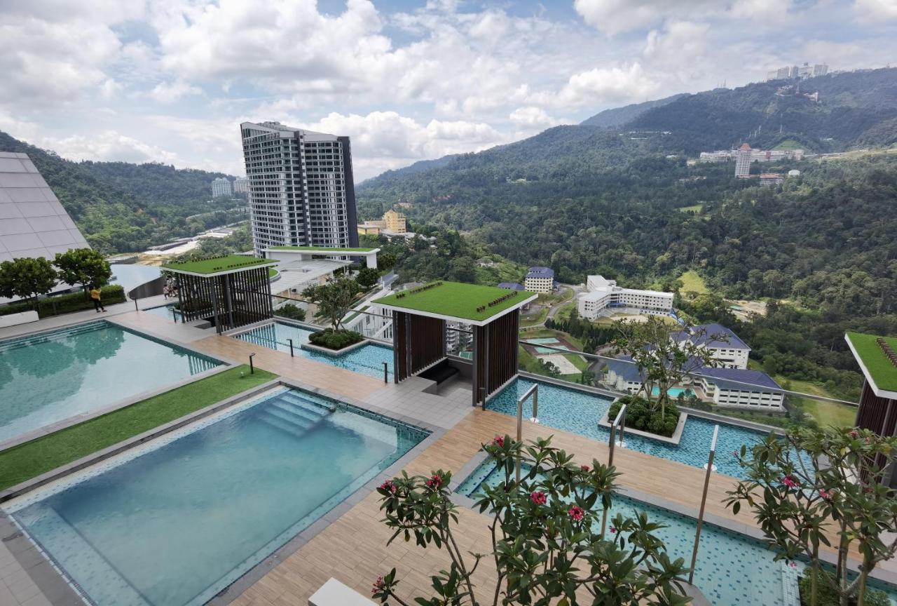 Windmill Upon Hills Luxurious Sky Villa 360 Sky Pool Heated Pool Mountainous Genting View Genting Highland By Heritage 云顶高原 外观 照片